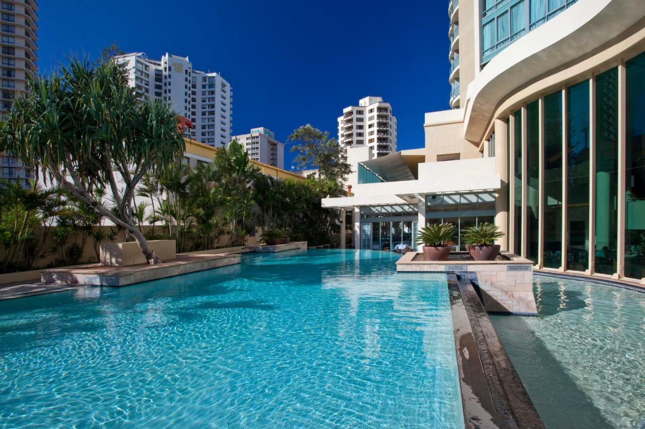 Legends 1 Bedroom Spa Suite - We Accommodate 골드코스트 외부 사진